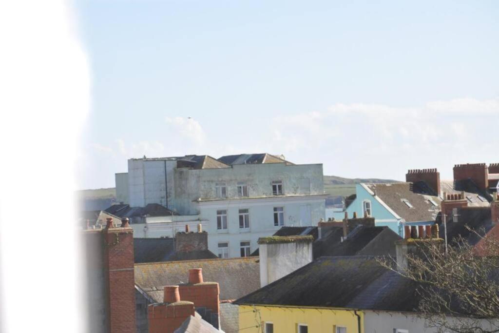 Caldey View Apartment Tenby Luaran gambar
